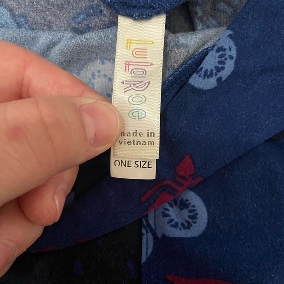 LuLaroe Leggings One Size - Picture 2 of 3